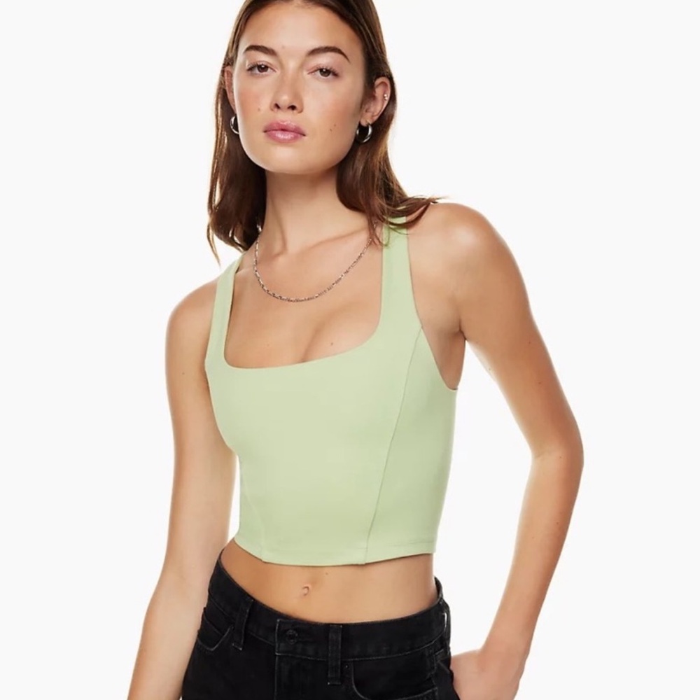 Sunday Best - Fitted Crop Top